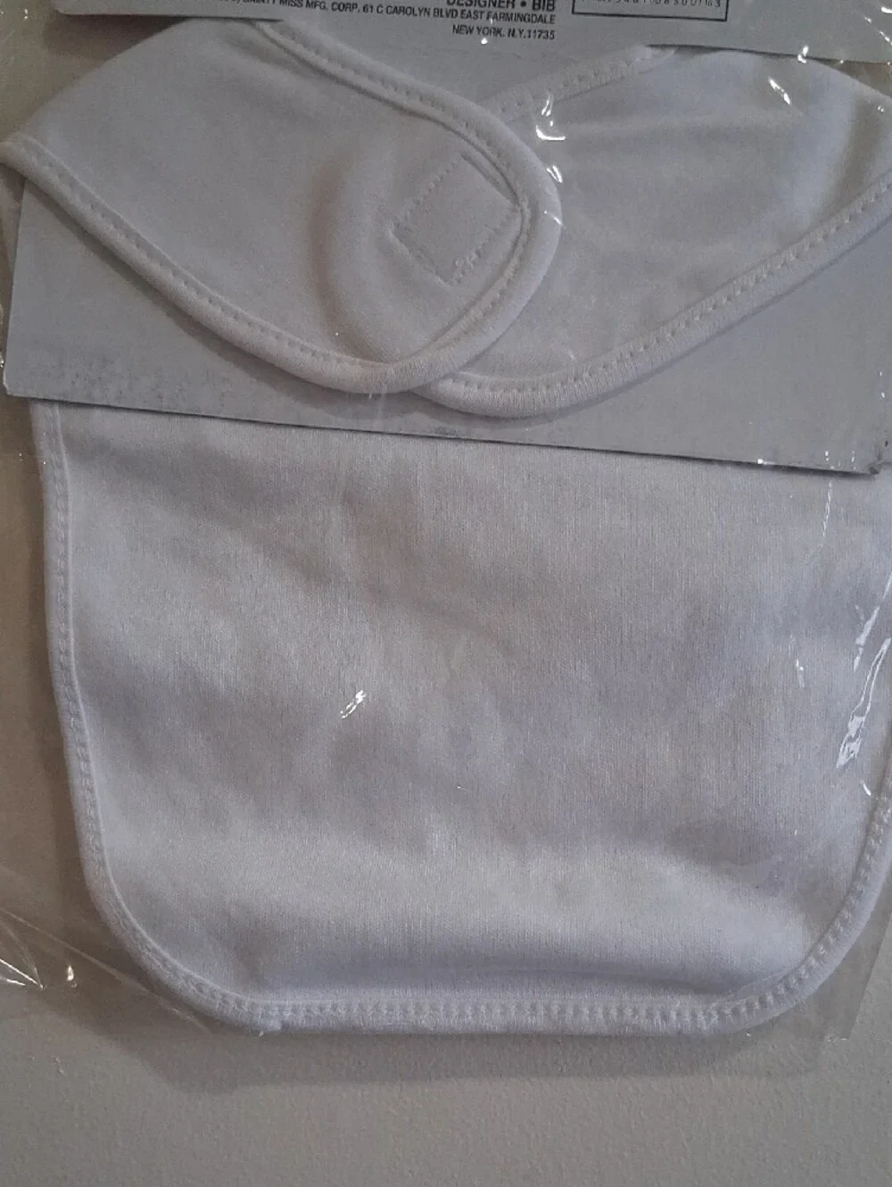 NWT White Kids Bib with Colorful Print - 